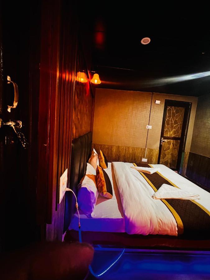 Lands End Resort Anantnag Bagian luar foto